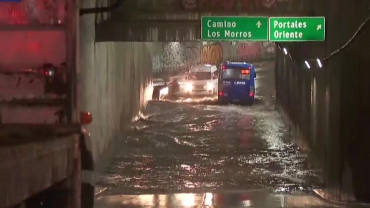 ⚠️ A esta se reporta acumulación de agua en varios puntos de la ciudad de Santiago  y 30 mil clientes sin energía eléctrica 👉🚨instagram.com/elinformadorch…🚨