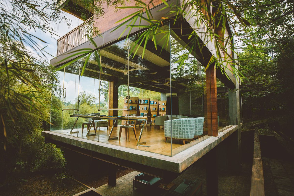 Tri Lanka tweet media