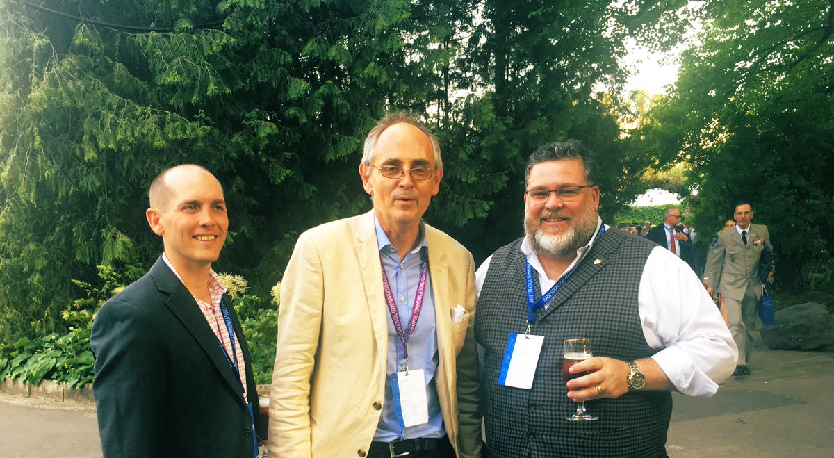 jpderosa's tweet photo. Couldn’t miss the chance to get a picture with @edwardlucas #RigaStratCom #RigaDialogue https://t.co/BqbIptG4Kq
