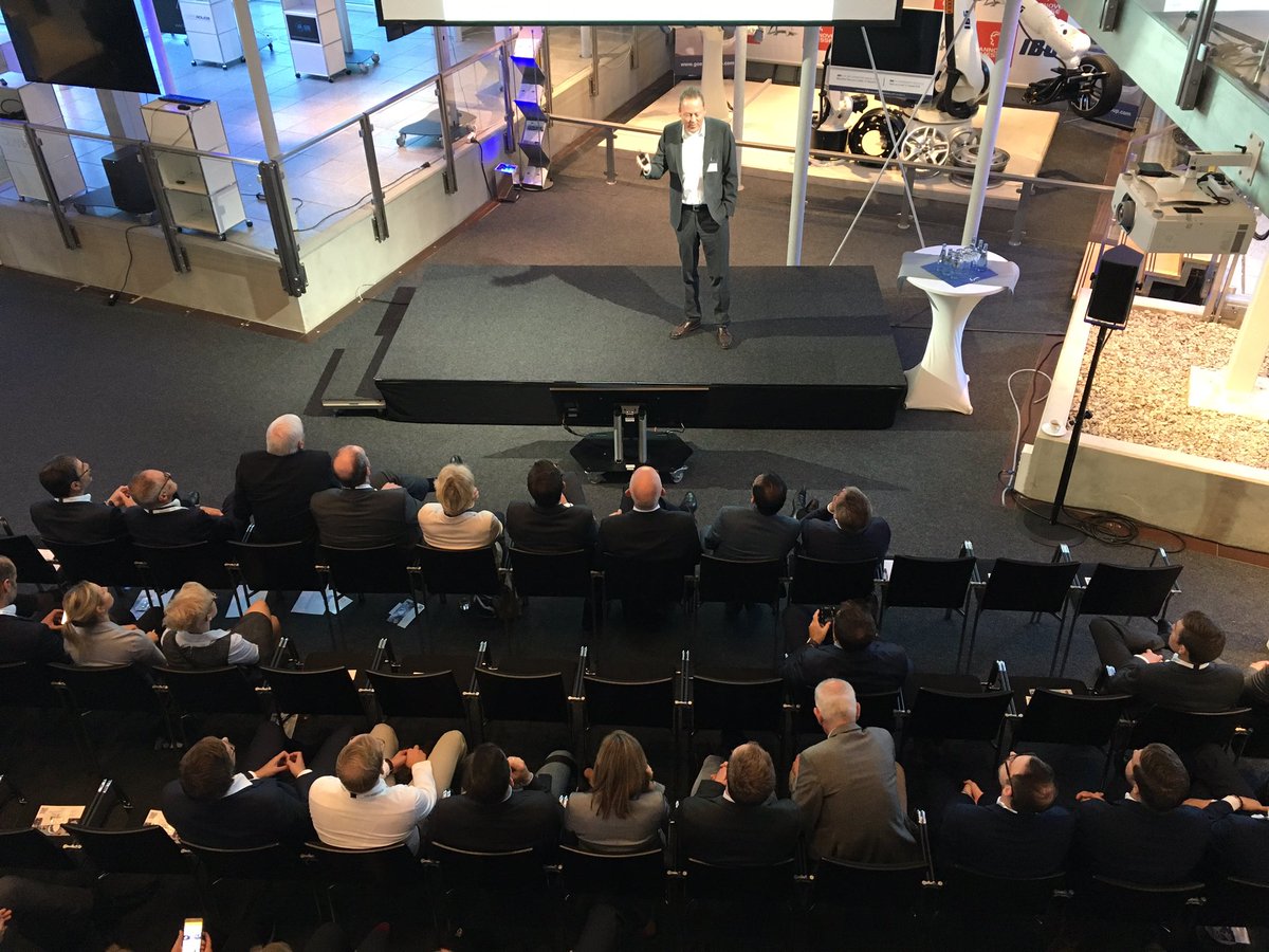 tuevnord's tweet photo. Leading Digital Transformation: Professor Dr. Holger Ernst, @WHU_edu, shows practical examples of how digital transformation can succeed. @da_tng #DLC19 https://t.co/XrwNG96SrT