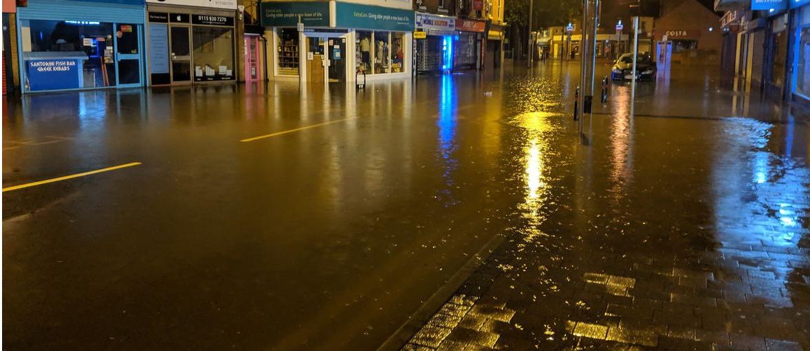 MikeSassi's tweet image. Arnold town centre under water. #Nottingham
nottinghampost.com/news/local-new…
