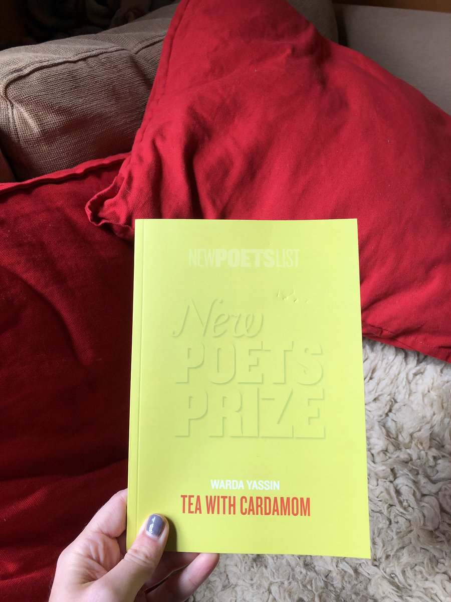 HelenMort's tweet photo. ‘I know those women who wear emptiness / like phones that ring out unanswered, mothers whose backs buckle / under the weight of storms. I know of sisters who keep tally.’ So exciting to read the debut @poetrybusiness pamphlet from amazing Warda Yassin. Good choice @KayoChingonyi https://t.co/IPd6UNqnXW