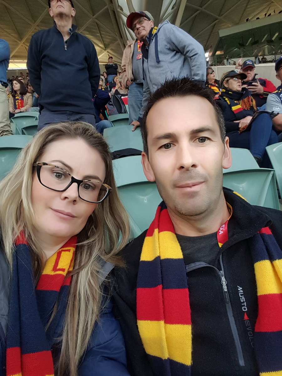 akchallans's tweet photo. Go Crows!! Let's beat the tigers. @Adelaide_FC #WeFlyAsOne https://t.co/vMbYY7sxQx