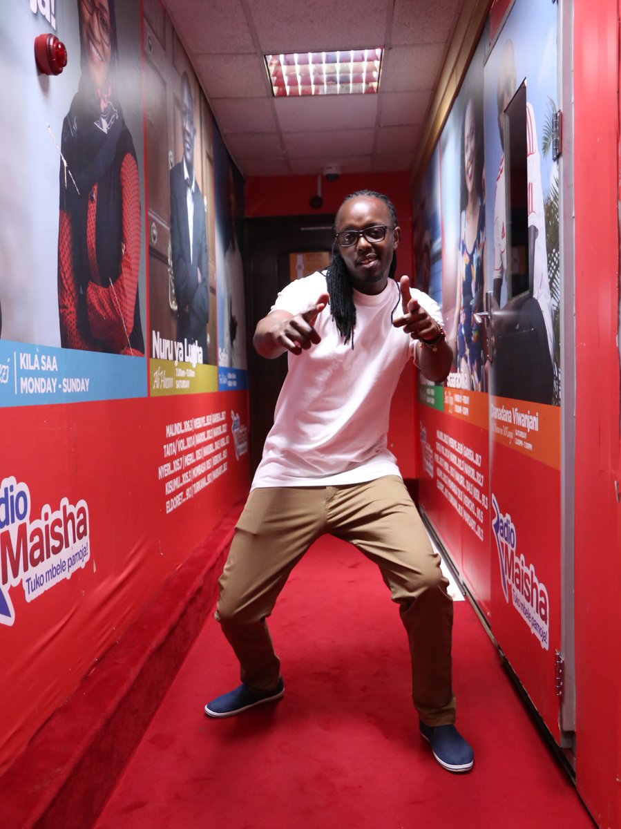 radiomaisha's tweet photo. Konnect #tbt na @mwendemacharia1 @Clemmo25flow na @DEEJAYIYAN254. 12-3pm #MwendeNClemmoKonnect https://t.co/CfAWpnqudh