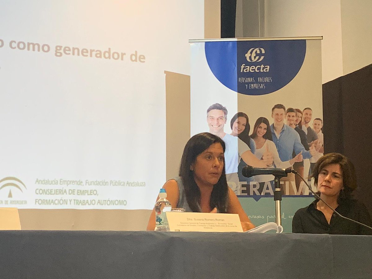 aemprende's tweet photo. Turno para @sromeroroman, DG Economía Social y Trabajo Autónomo: "Dotaremos de presupuesto todas aquellas medidas que favorezcan al #autónomo, las #cooperativas y la #economiasocial" 
#EncuentroCooperativo @cadesevilla 
@JavierLoscerta2  @FAECTA_ @JuntaSevilla @rosasiles https://t.co/PFYmRfu9ko