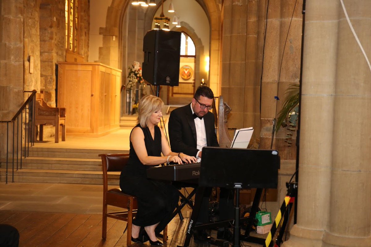 Bradford Cathedral tweet media