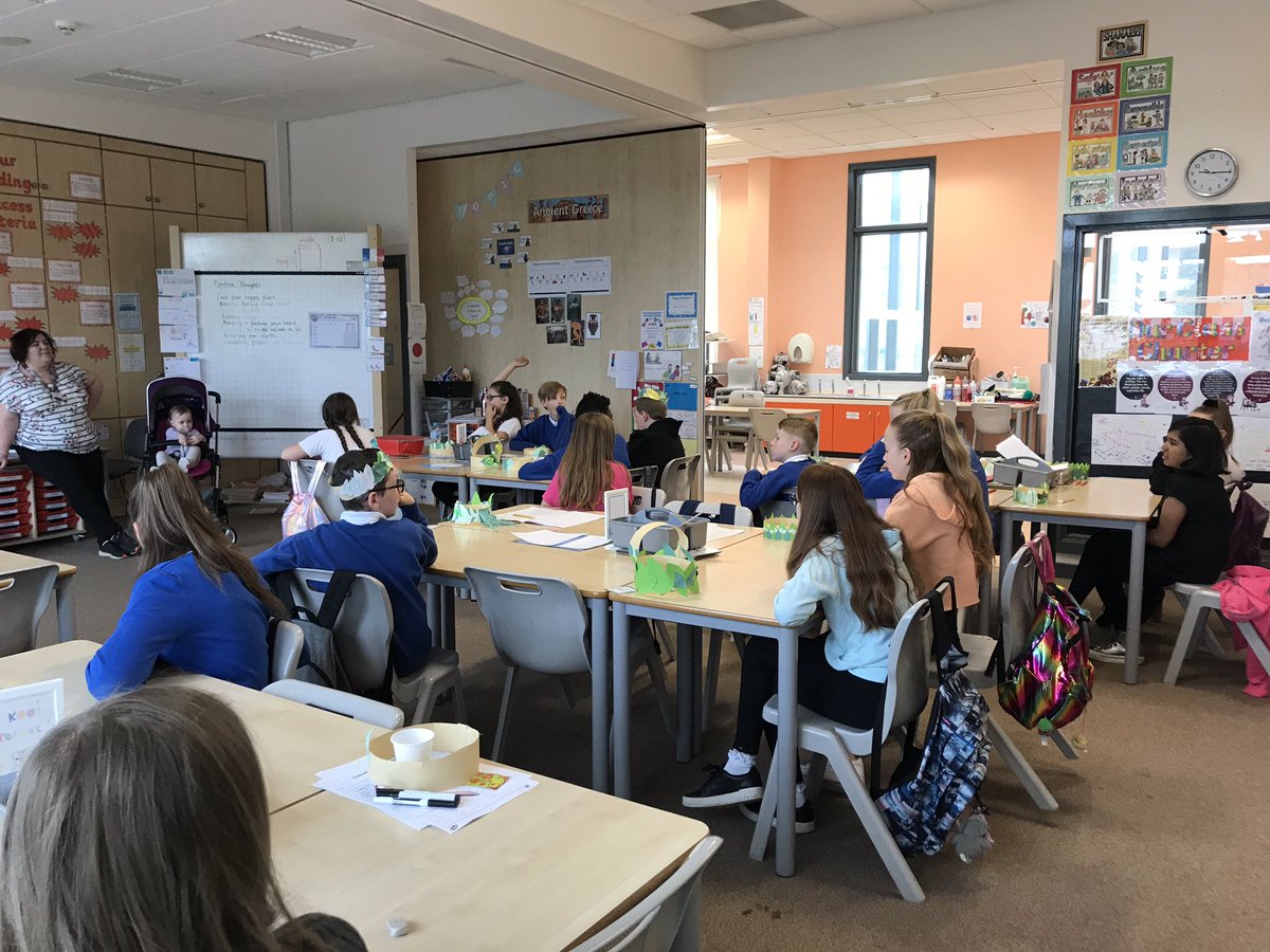 MissMcphersonn's tweet photo. P6 have had a great talk from Katie who is a mental health nurse! Thank you for our activities this morning! @whatkatiesays_x @calderbridgeps #ActiveScot https://t.co/BCdTtZeSyV