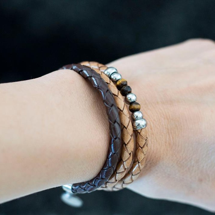 mlc1948's tweet photo. To stack or not to stack?
#mlc1948 #fashion #FashionWeek #Fashionista #fashionblogger #fashiondesigner #OnlineBusiness #OnlineMarketing #luxurylifestyle #mode #Accessories #Mensfashion #womensfashion https://t.co/mSjGMNScxm