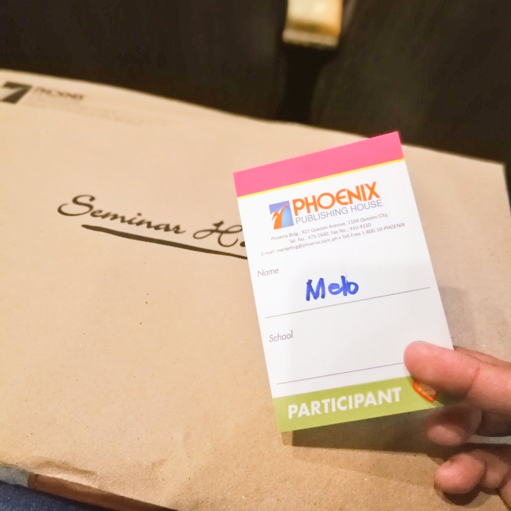 itskiksx's tweet photo. June 13 

Yung seminar na bawal mag-picture pero nakalusot ako for the sake of this tweet. Ahahaha! Still however long this seminar was, thank you pa rin Phoenix PH! #AlagangPhoenix #FoodIsAlwaysGood https://t.co/kP4EuBgM1Y
