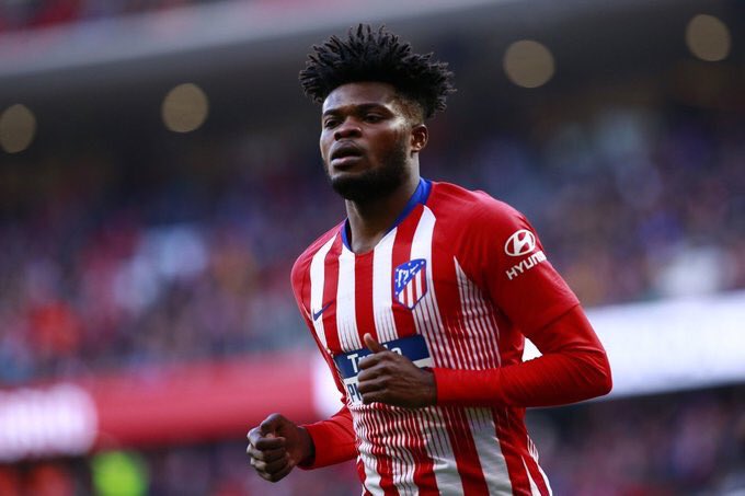 Derrick_Ayim10's tweet photo. 8 - Among the 23 players called in the  @ghanafaofficial team who plays in Europe top 8 leagues, only birthday boy @Thomaspartey22 for @atletienglish has been directly involved in more goals (8) last season, 3 Goals &amp; 5 Assists . Celebrations 

#AyimStats 
#AFCON2019 https://t.co/X63u1wl8Ff
