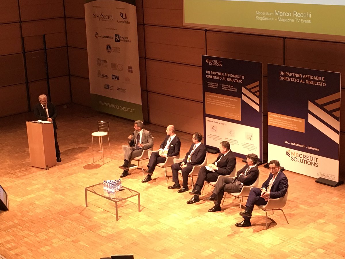4BusinessEditor's tweet photo. Pubblico delle grandi occasioni a #NPLday #FieradelCredito per la tavola rotonda su #NPL e impatti normativi sul mercato italiano. Quale futuro per le #banche? Con @bancaditalia, MBCredit Solutions, Credito Fondiario, Assofin, @HoistFinance e @UniCredit_PR https://t.co/e5ggXpMobv