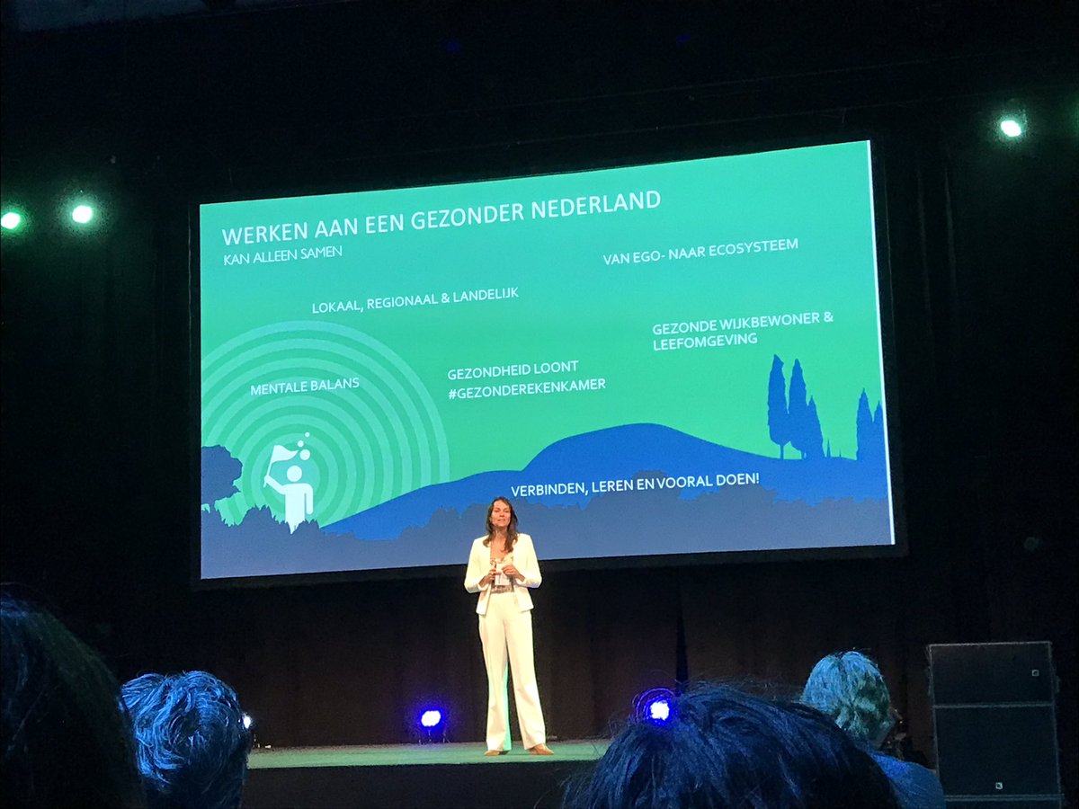 Gelle1's tweet photo. Karen van Ruiten lanceert “De Rekenkamer: Gezondheid loont!” een dialoog over gezondheid als verdienmodel die de komende tijd  verschillende congressen zal  aandoen, op weg naar een actieplan voor nieuwe financiële modellen die gezondheid stimuleren. #aig2019 #gezonderekenkamer https://t.co/etCsTtyZ6n