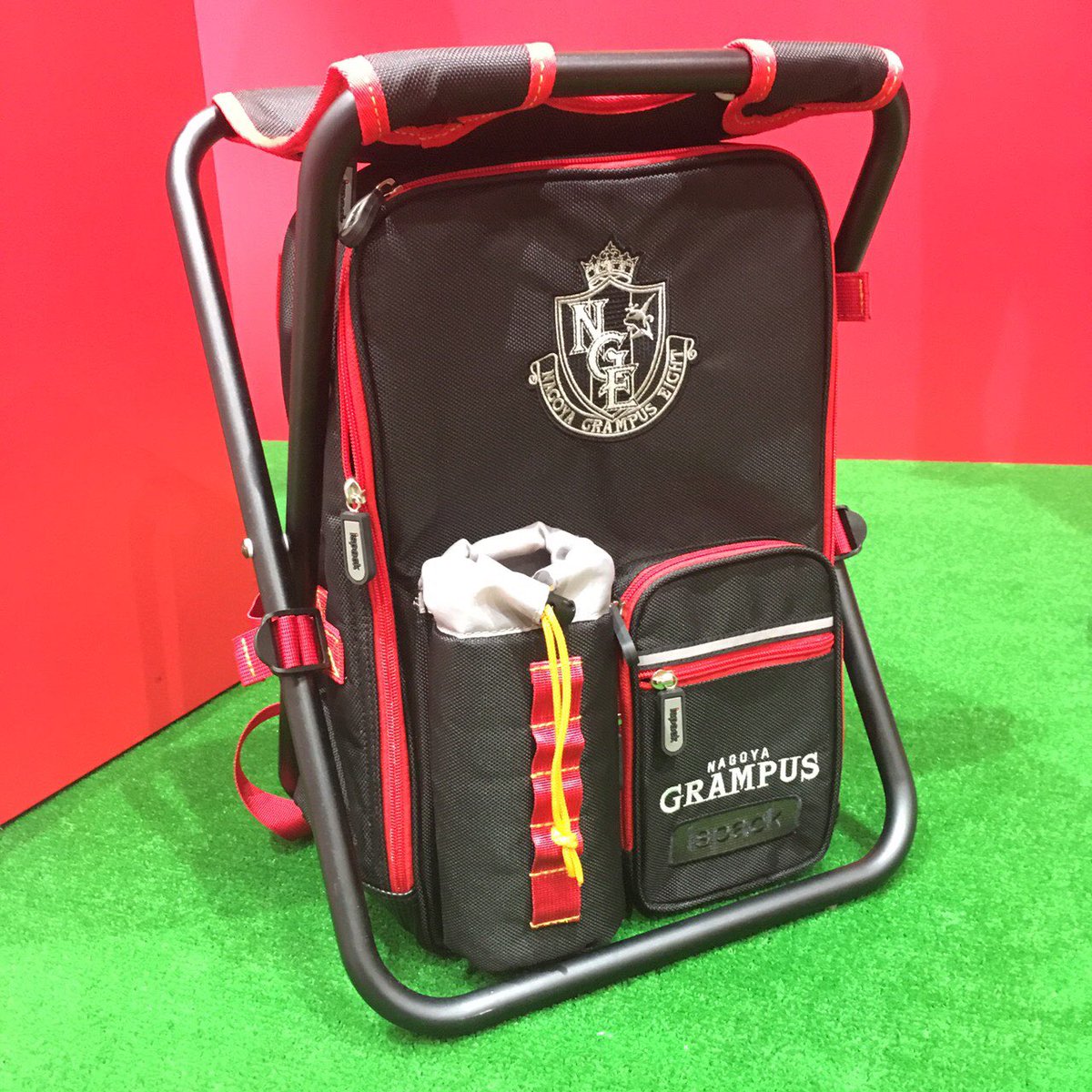 新商品🆕 #数量限定🎶 2019イスパック #grampus モデル ＼ イスが付い