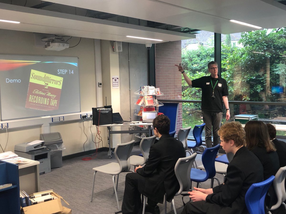 RodingValleyHS's tweet photo. Thanks for presenting an interesting and ‘very real’ topic to the Yr9 boys in this morning’s #AcademicLecture Mr W @RodingDrama They seemed really engrossed especially when they find out their teachers have real lives😱and were involved in exciting ventures in the past... https://t.co/fcdR7mb6Ln