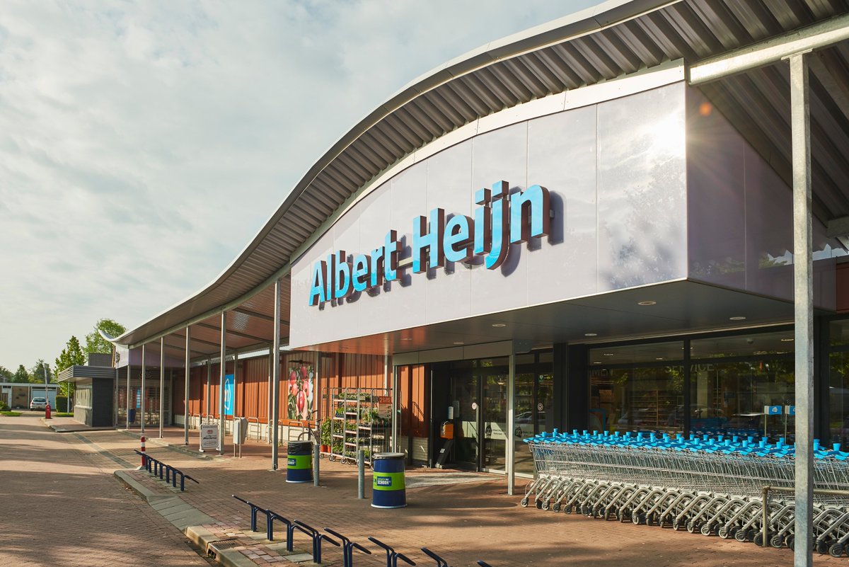 GrunstraGroep's tweet photo. Upgrading exterieur Albert Heijn Wassenaar, Gall &amp; Gall en Etos te Stiens in het najaar van 2018 afgerond door Grunstra. https://t.co/BLnkk9noSk