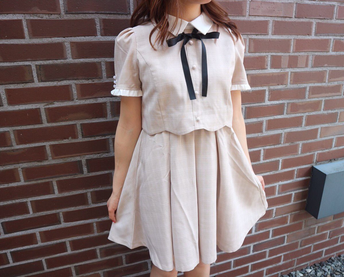 Rojita En Twitter Re Arrival ホワイトカラーチェックワンピース 7 900 Tax パープル ベージュ ブラック 大人気のワンピースが再入荷しております 清楚なホワイト衿のワンピースに可愛い詰まったデザインです Rojita ロジータ ワンピース T