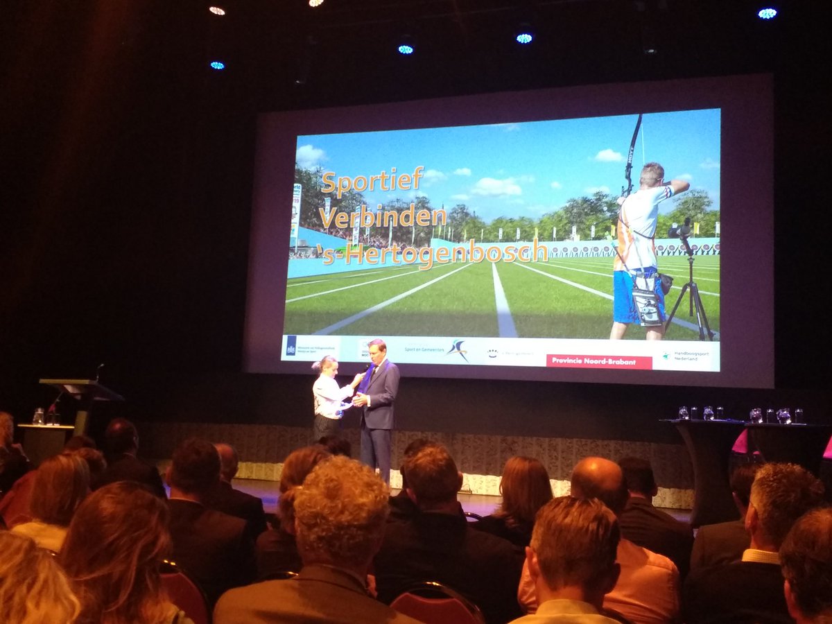 Sportief verbinden in Den Bosch om ervoor te zorgen dat iedereen in NL in beweging komt#zeelanddaagtjeuit.<a href="/SportZeeland/">SportZeeland</a> <a href="/provzeeland/">Provincie Zeeland</a>