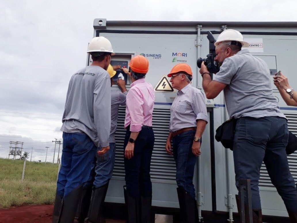 sinengelectric's tweet photo. #SinengElectric in #Brazil ——
A 5.5MW stable and high efficiency inverter solution has been provided for PV power plant in #Janaúba, Brazil. The joint development project of #MoriEnergia and #CemigGD. https://t.co/7bfTeuNLR2