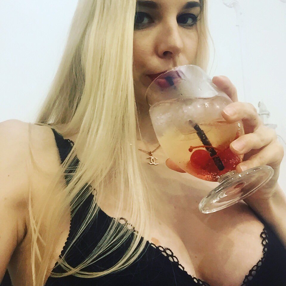 Non alcohol ❌❌❌😈#fit #fitness #cold #drink