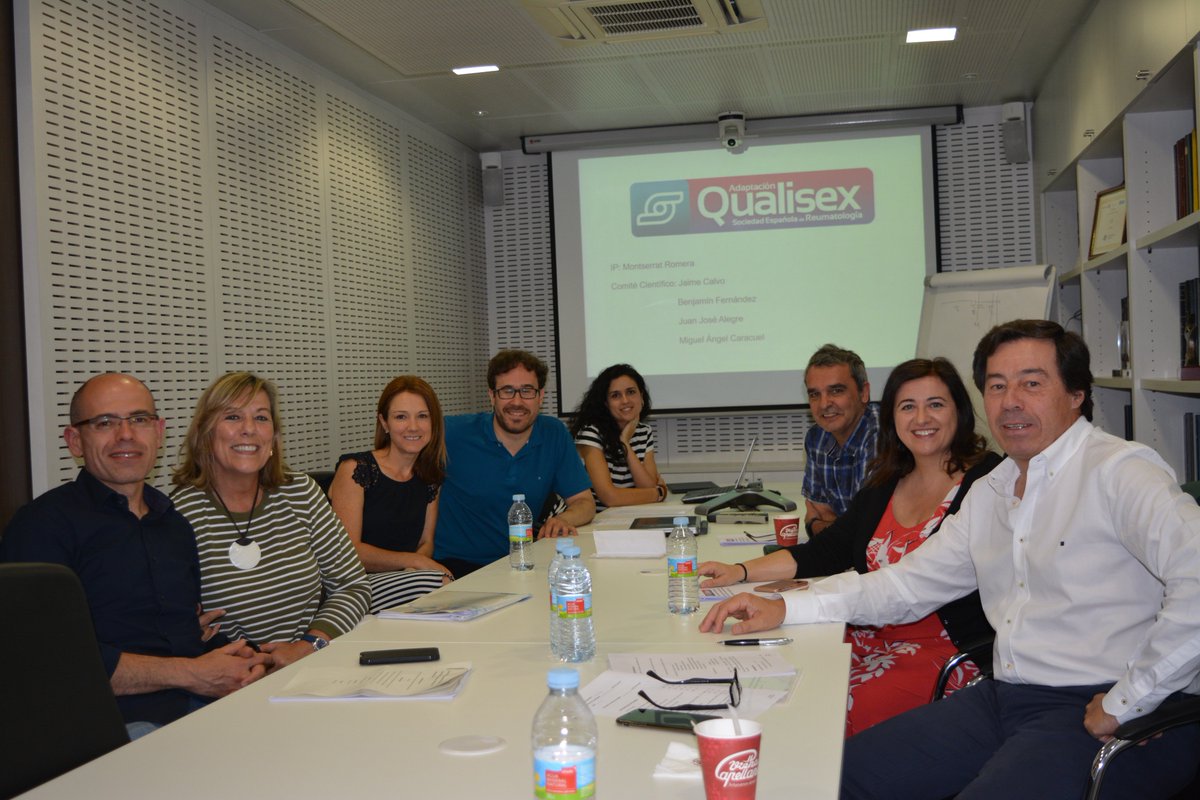 SEReumatologia's tweet photo. Esta mañana hemos tenido una reunión de investigadores del proyecto Adaptación-Qualisex: Hablamos de sexo en AR https://t.co/WawgHmzhRV