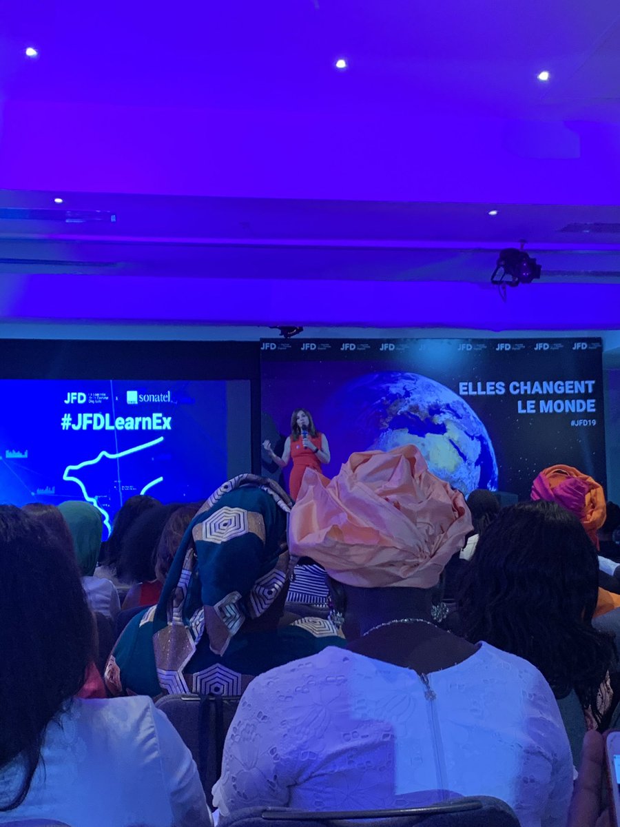 Présente à la Journée de la Femme Digitale à Dakar pour entreprendre pour un monde meilleur #JFD19