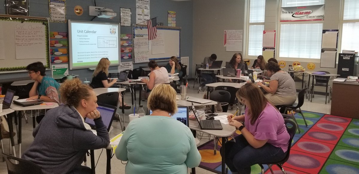 andreacj11's tweet photo. The elementary science curriculum team worked HARD these past few days. What a great group of teachers!
@AikenPublicSch 
@AlfordOnTheGo https://t.co/cTUWhlRnEn