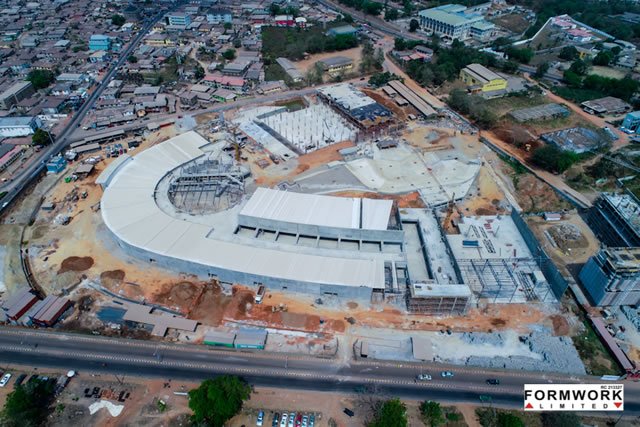 OgunNG's tweet photo. Construction of Abeokuta City Centre is nearing completion. 

The Centre will house Shoprite, GTBank and First Bank Corporate HQs, a 12-storey banking facility, hotel, amphitheatre and service apartments.

Over 4000 jobs will be created from this project. https://t.co/SFubosXCOM