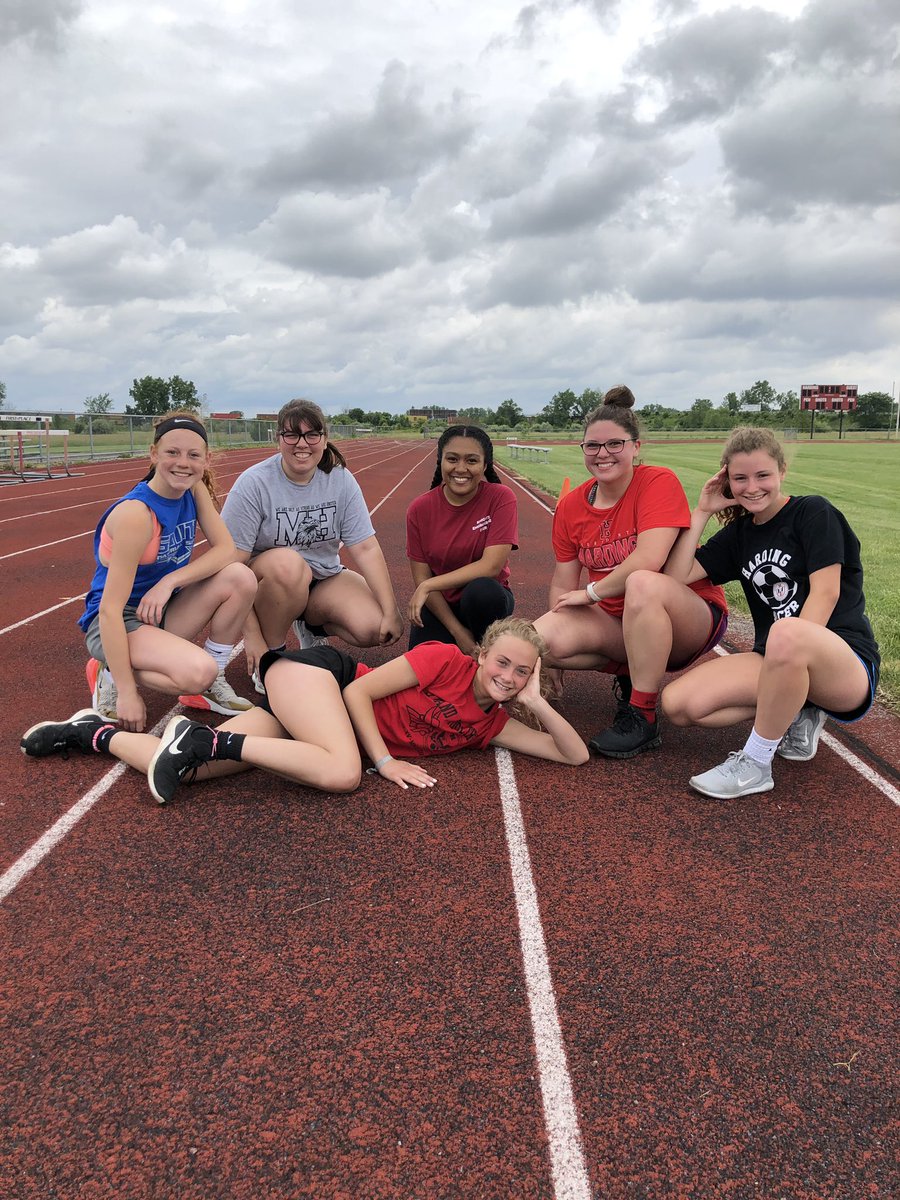 Harding_soccer's tweet photo. Great workout this morning ladies!! 2 miles of running along with leg strength training💪🏼 Remember, we need everyone to show up to grow as a team!!⚽️ https://t.co/QW106NNHiT