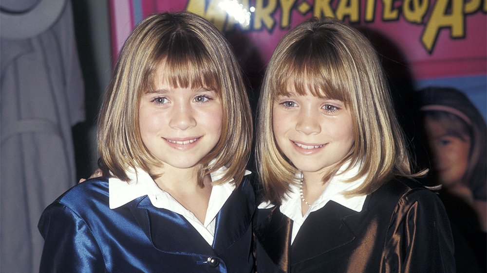 Happy Birthday to the world\s most famous twins. Mary-Kate and Ashley Olsen Hardly Even Look Like Twins These Days 