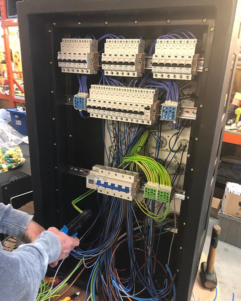 TitanPowerUK's tweet photo. projectpower_Our router is going to be VERY busy the next few weeks with our next big project @project_power_ π₯power #powerdistro #powerdistribution #projectpower #temporarypower #temporarypowersolutions #portablepower #eventpower #generatorpower #eventplanner #eventspecialists https://t.co/8nVcidtkzY
