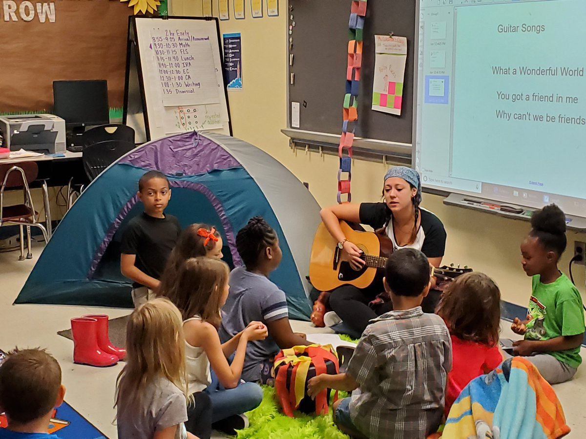 MarleyESAACPS's tweet photo. Camp Mustang in 2nd grade today. We love theme days that engage learners! How magical!  #AACPSAwesome #Learningismagical https://t.co/qn0fw0yh5v