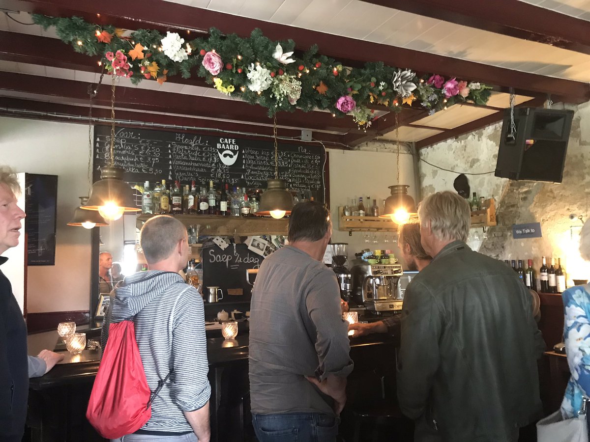 En we sluiten heel gepast af in het mooie cafe Baard in Baard. #dorpscafe #kroegentocht