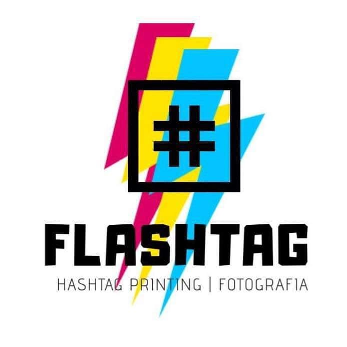 FlashtagUy's tweet photo. Querés que tus invitados se lleven un recuerdo ÚNICO de tu evento? Agenda tu fiesta! 📆📅 https://t.co/GKnMg3HJCa