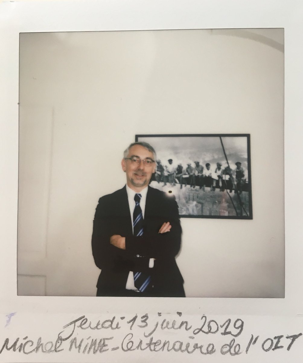 Laetitia_Casas's tweet photo. Aujourd’hui, #interview de Michel Miné pour @LeCnam à l’occasion du centenaire de l’#OIT &amp; premier #portrait de #chercheur au #polaroid 📷 // #OIT100 #CIT100 #droitsocial #droitdutravail 📜 https://t.co/Ezxw0B1q19