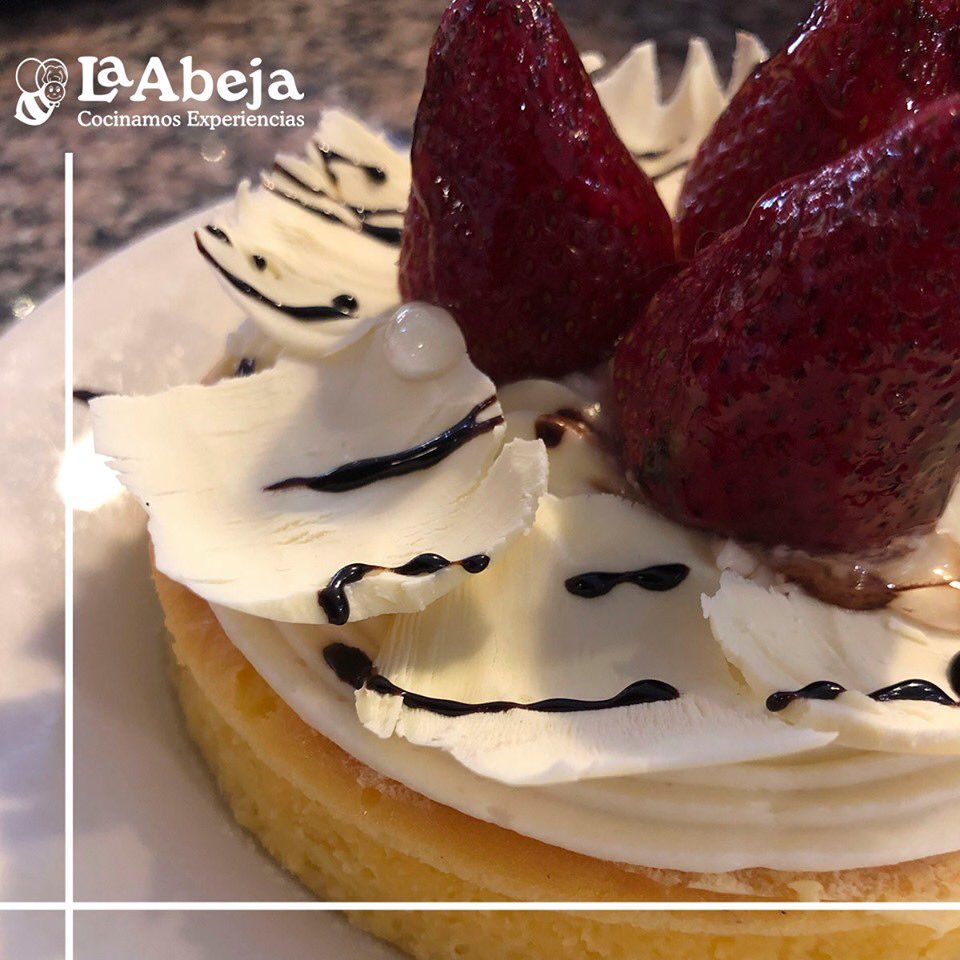 ¿Se te antojó? Te esperamos en nuestro restaurante.
#LaAbeja #CocinamosExperiencias