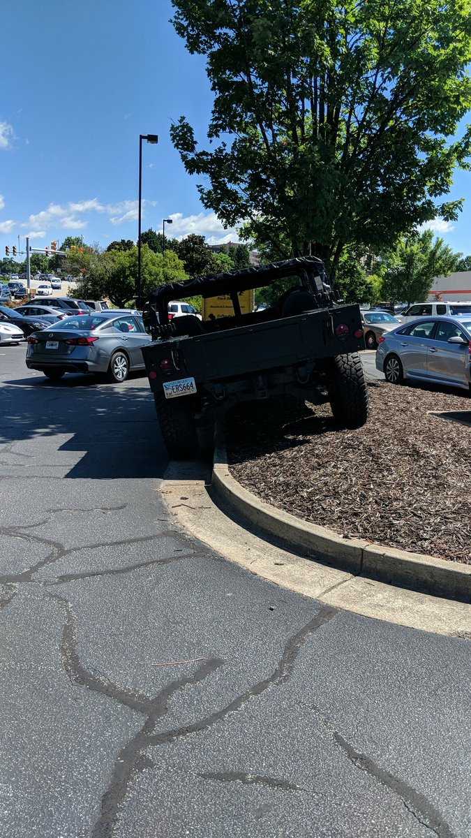 DaveProDude's tweet photo. When you can't find a parking spot at the Cumberland store #122 because their are too many associates in the building for a walk! @algerlmalone @cmcclintock22 @ChrisBergHD @KMTovey @billyHDASM @MarkCoxHD https://t.co/rWXjZcIVNW