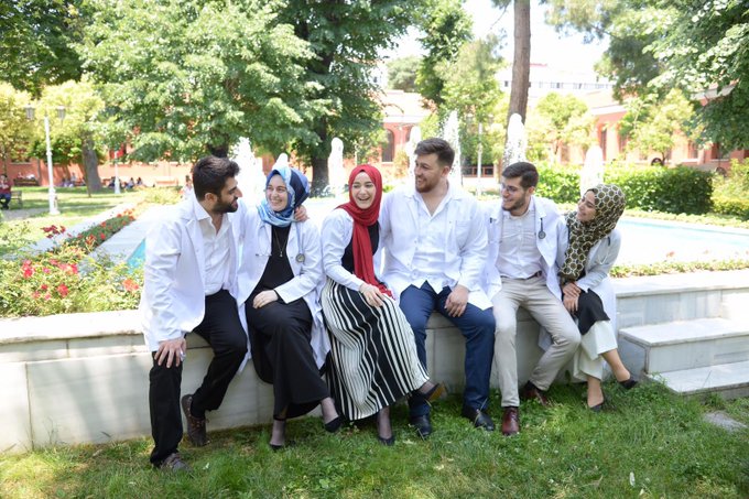 Resmi Twitter'da görüntüle