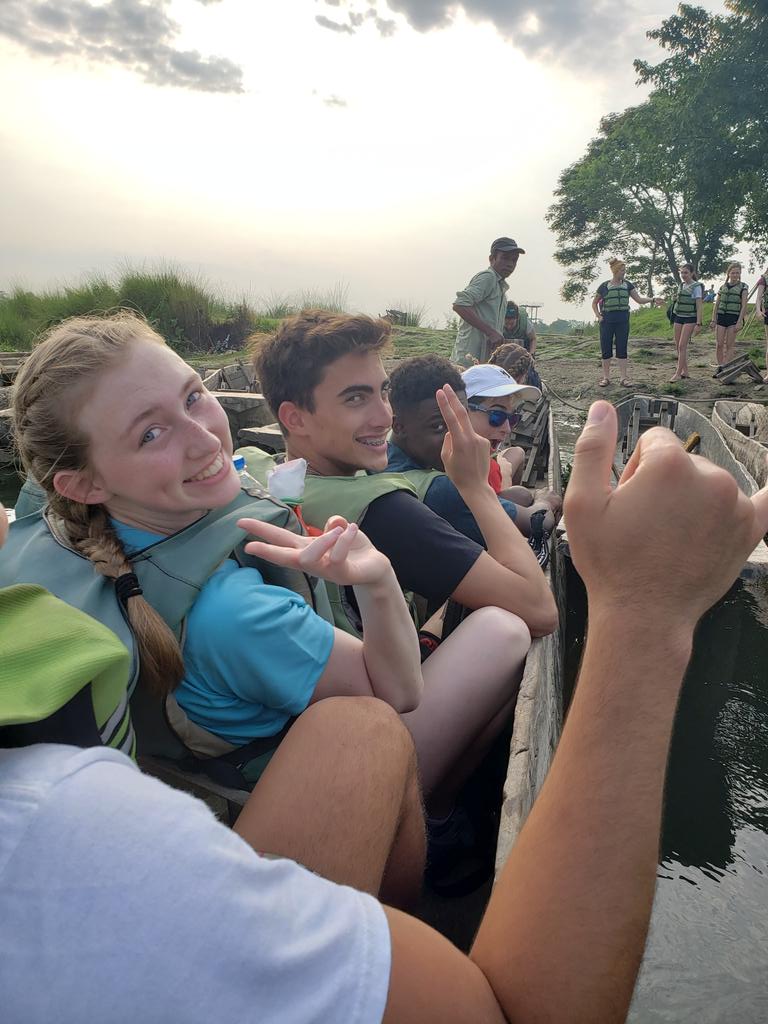 HighSchoolBISC's tweet image. Canoeing down the Rapathi river #BISCSLNepal #NAEBeAmbitious #NAEExpeditions @BISCSouthLoop