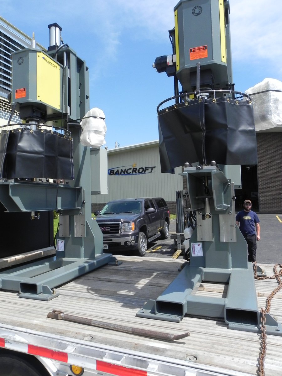 BancroftEng's tweet photo. 2 new WELDA-ROUND 550A Rotary Welders were shipped out this week. These machines were designed and engineered for welding aluminum cylinders!
#rotaywelders #welding #automation #manufacturing #fabrication #engineering #rotarymachine #welder #circlewelder #bancroft https://t.co/HKsLvoOm0O