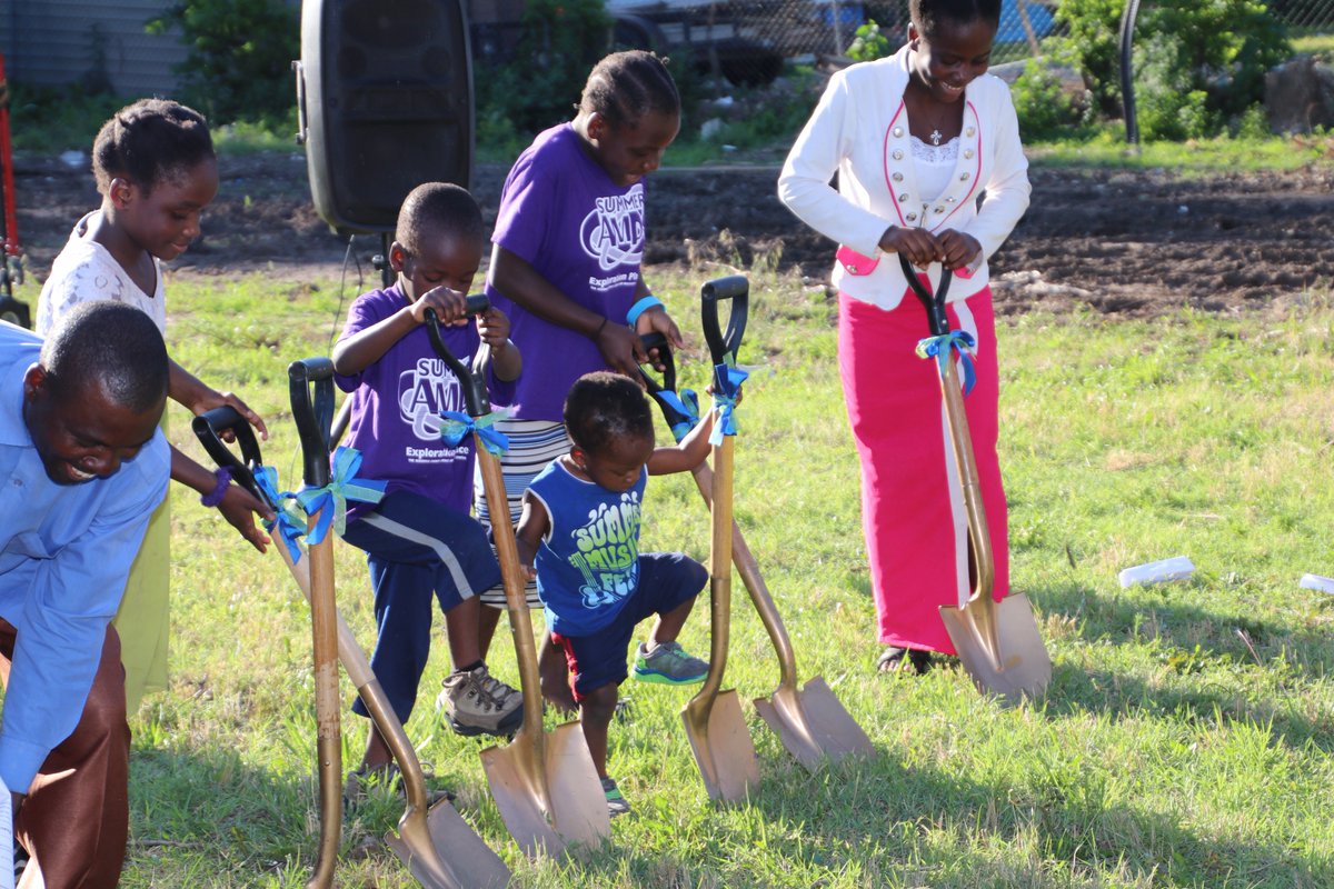 WichitaHabitat's tweet photo. Thank you @WichitaDiocese for sponsoring an #ApostleBuild home for a hardworking family. They are excited to build alongside volunteers and own a safe, affordable home! #costofhome #ICThabitat #rocktheblock #ILoveWichita https://t.co/GYLOe72Cbn