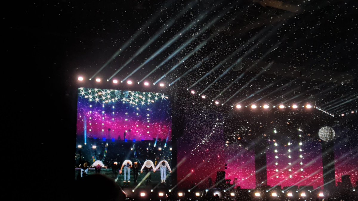 itsandreapr's tweet image. Happy 6th anniversary @BTS_twt! 💜 
#6YearsWithOurHomeBTS #6yearswithluv #6YearsWithBTS