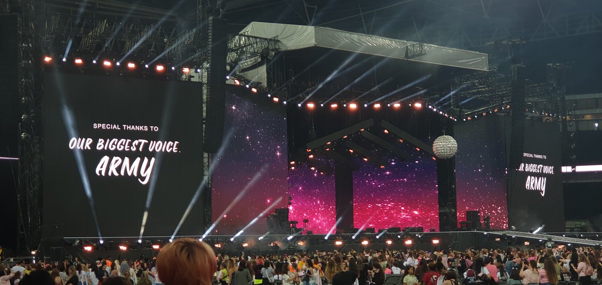 itsandreapr's tweet image. Happy 6th anniversary @BTS_twt! 💜 
#6YearsWithOurHomeBTS #6yearswithluv #6YearsWithBTS