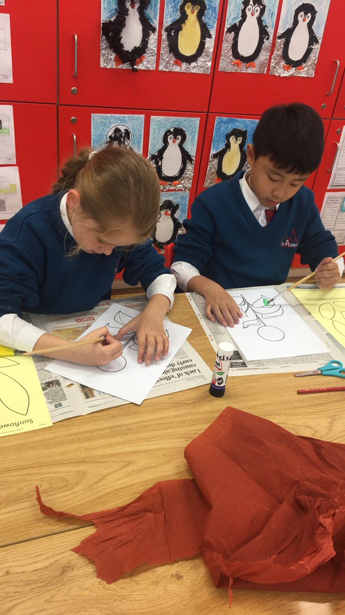 french2ndclass's tweet photo. Using Vincent Van Gogh to inspire our sunflowers this afternoon 🌻 @SaintAidansPS https://t.co/sR4CX1Djnv