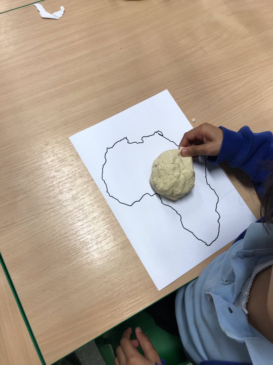 OliveClassY1's tweet photo. Salt dough maps of Africa! 👍🏾 #finemotorskills https://t.co/ijWRcULDt9