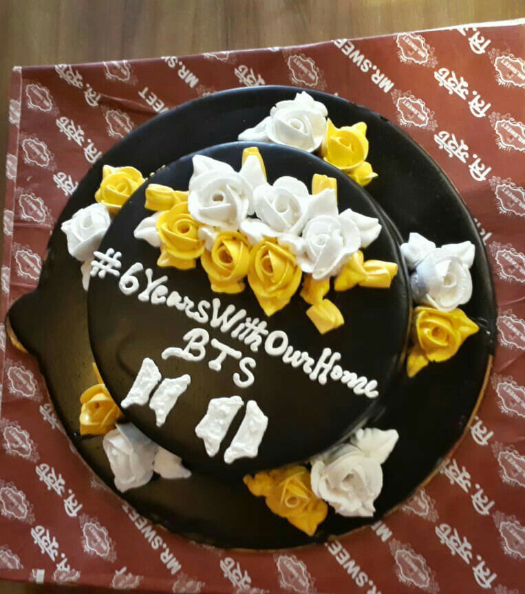 We did it! Today we celebrate BTS' 6th anniversary at Sylhet in Bangladesh 🎉🎉

Thank You BD ARMYS❤❤ Thank you for celebrating BTS’ 6th anniversary with us! 

#6YearsWithOurHomeBTS #6YearsWithBTS #6YearsWithLuv 
#BD_ARMYS #BTS @BTS_twt @officialbts_bd @bumblebee562610