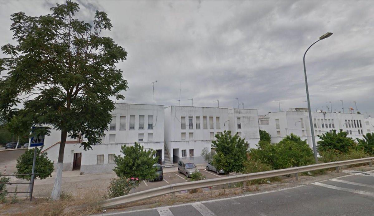 Adjudicados los lotes "1,2 y 4" de la obra de intervención para la renovación y conservación del grupo de 100 VPP SE-0968 en la barriada de "Las Viñas", dirección calles La Mancha, Jumilla, Moriles y Rioja, en Lora Del Río.