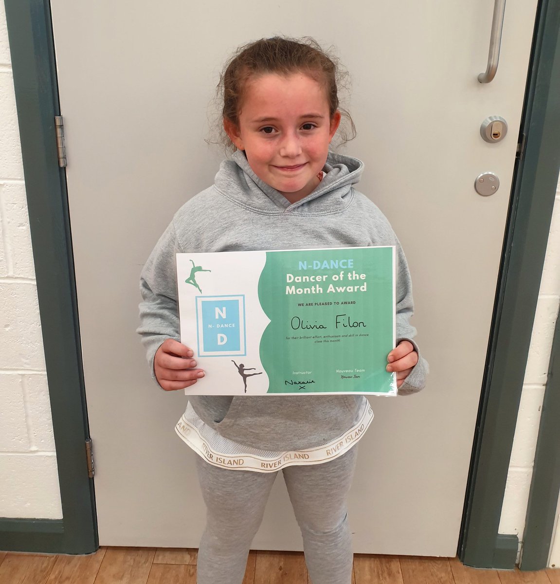 NuvoWellbeing's tweet photo. Our N-Dancer of the month from our #Thornley class, Wed 4.30-5.30pm, is Olivia! 💫

Olivia walks to our class come rain or shine &amp; is always enthusiastic &amp; well behaved! 

Well done! 😊💫

#SuperStar #kidsdance #northeast https://t.co/e1Q4nFv6Db