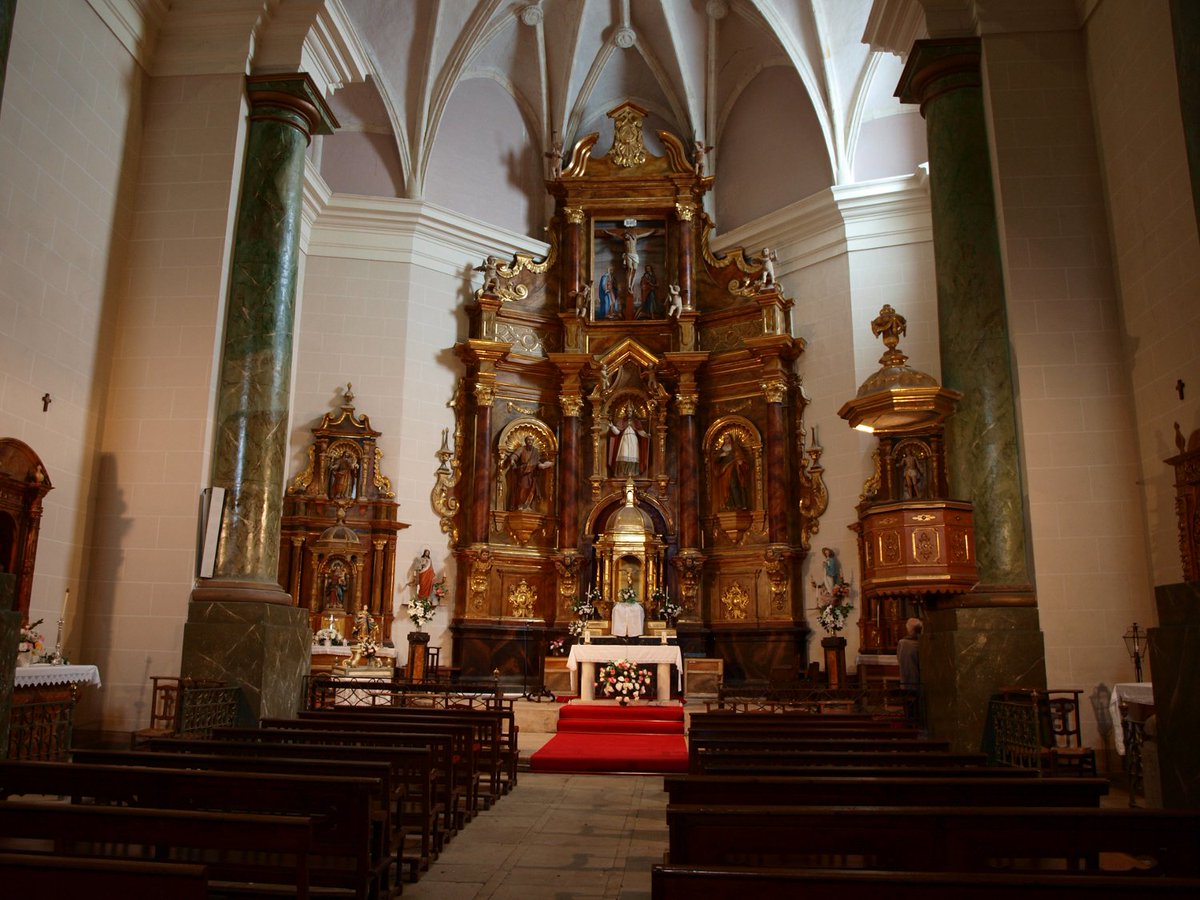 PatrimonioAlava's tweet photo. #Apodaka. El retablo de la iglesia de #SanMartín es #rococó. Se conservan 2 capiteles y la imagen de la Virgen de #Askoa de finales del siglo XIII que procede del antiguo convento #templario. #Álava
Foto: Ayto. de Zigoitia https://t.co/poJ1Siq5Ks