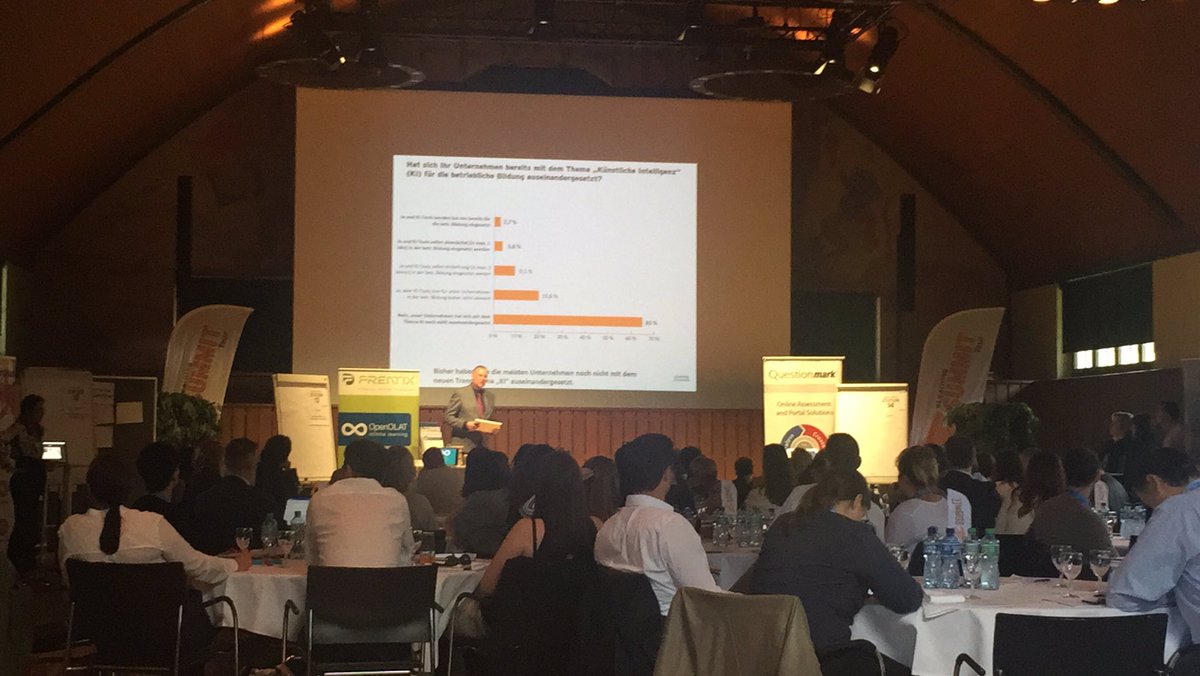 magi1960's tweet image. #elearningsummit Spannend wie sich das KI/AI Thema immer im Lernkontext eingesetzt wird.