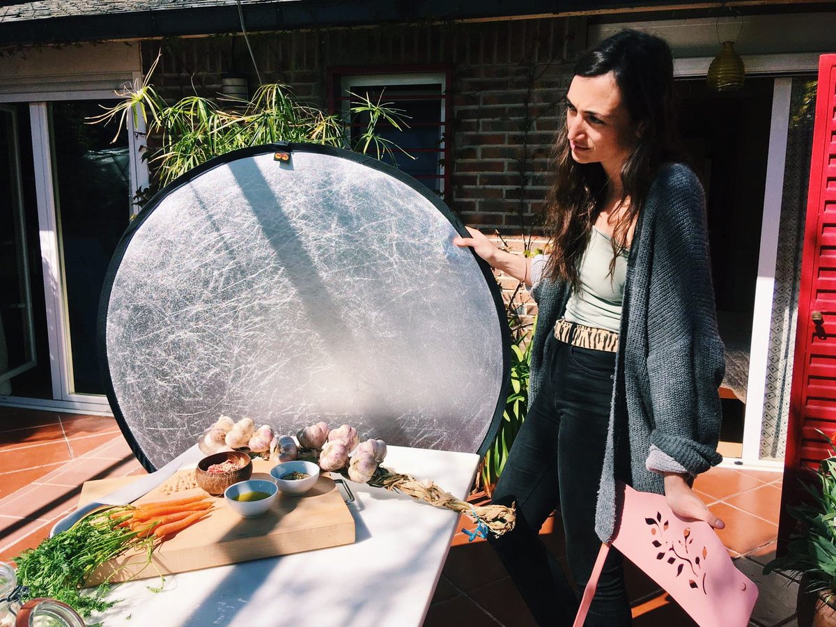 anmamacatering's tweet photo. La piña de Anmama está madurando🍍🍍
Por una temporada el equipo de Anmama no realizará más eventos, nos encontramos en un proceso de transformación.
 
¡Esperamos que tengáis noticias nuestras pronto!🌞
 
Un abrazo,
 
Las Anas y María☀️ https://t.co/rxtZulCeHW